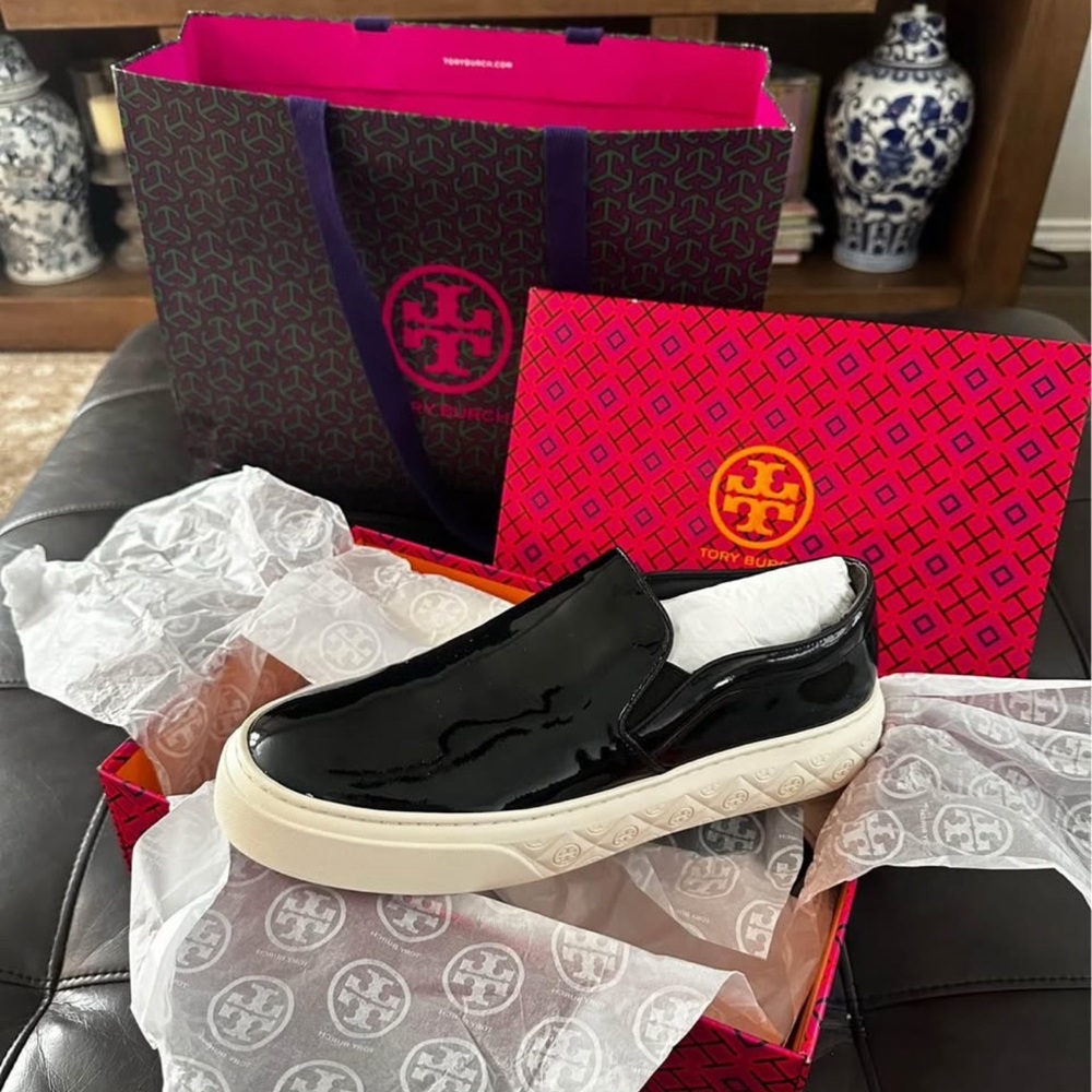 NEW Tory Burch Black Soft Patent Leather Ladybug Slip-On Sneaker Size 10